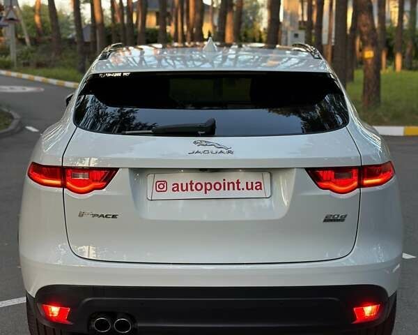 Ягуар Ф-Пейс 2016 у Буче на Automoto.ua Білий Ягуар Ф-Пейс, об'ємом двигуна 2 л та пробігом 155 тис. км за 18700 $, фото 13 на Automoto.ua