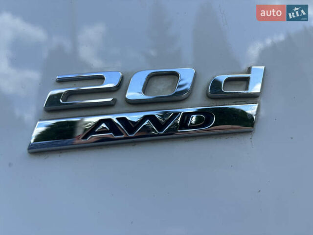 Білий Ягуар Ф-Пейс, об'ємом двигуна 2 л та пробігом 199 тис. км за 22900 $, фото 23 на Automoto.ua