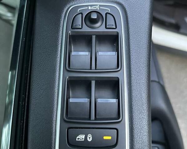 Ягуар Ф-Пейс 2016 у Буче на Automoto.ua Білий Ягуар Ф-Пейс, об'ємом двигуна 2 л та пробігом 155 тис. км за 18700 $, фото 34 на Automoto.ua