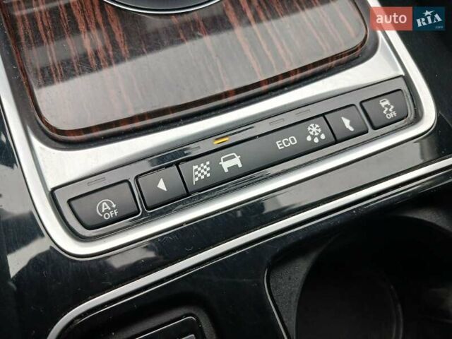 Белый Ягуар Ф-Пейс, объемом двигателя 2 л и пробегом 102 тыс. км за 24500 $, фото 36 на Automoto.ua