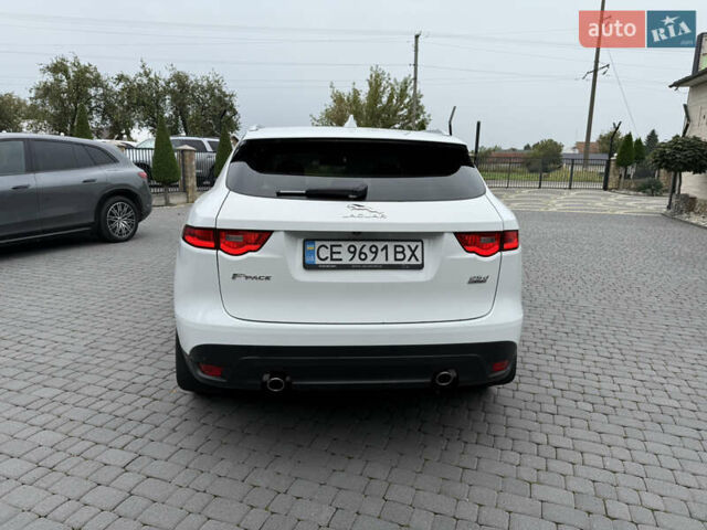 Білий Ягуар Ф-Пейс, об'ємом двигуна 2 л та пробігом 125 тис. км за 22700 $, фото 5 на Automoto.ua
