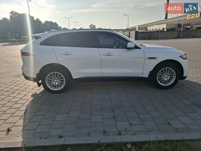 Білий Ягуар Ф-Пейс, об'ємом двигуна 2 л та пробігом 122 тис. км за 24400 $, фото 8 на Automoto.ua