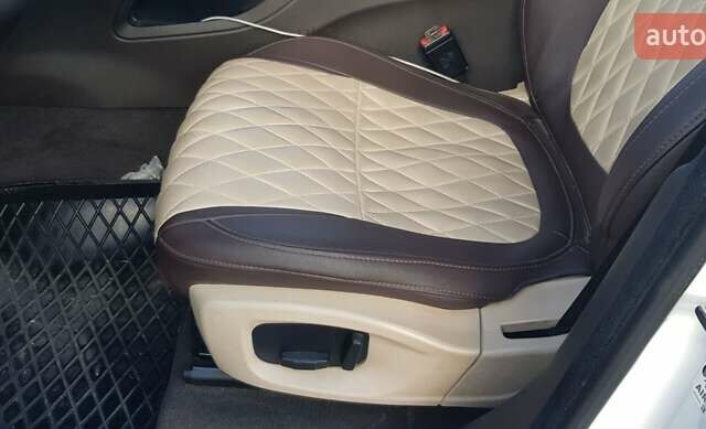 Білий Ягуар Ф-Пейс, об'ємом двигуна 2 л та пробігом 162 тис. км за 27000 $, фото 1 на Automoto.ua