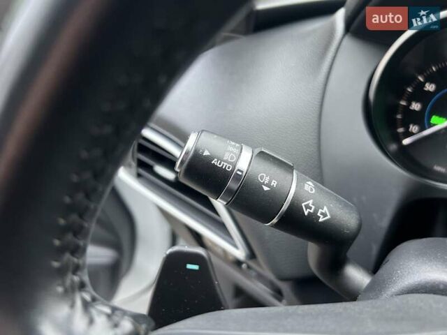 Белый Ягуар Ф-Пейс, объемом двигателя 3 л и пробегом 140 тыс. км за 21500 $, фото 45 на Automoto.ua