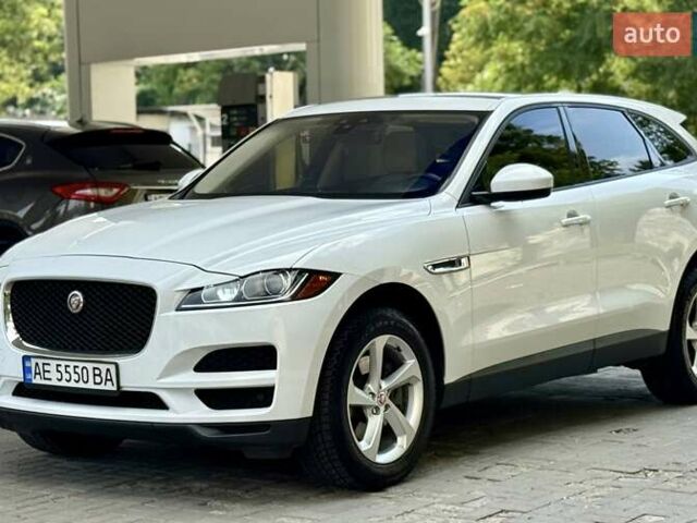 Ягуар Ф-Пейс 2018 у Дніпро (Дніпропетровську) на Automoto.ua Білий Ягуар Ф-Пейс, об'ємом двигуна 2 л та пробігом 140 тис. км за 21500 $, фото 1 на Automoto.ua