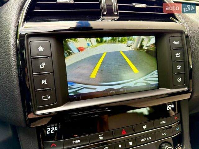 Ягуар Ф-Пейс 2018 у Дніпро (Дніпропетровську) на Automoto.ua Білий Ягуар Ф-Пейс, об'ємом двигуна 2 л та пробігом 140 тис. км за 21500 $, фото 44 на Automoto.ua
