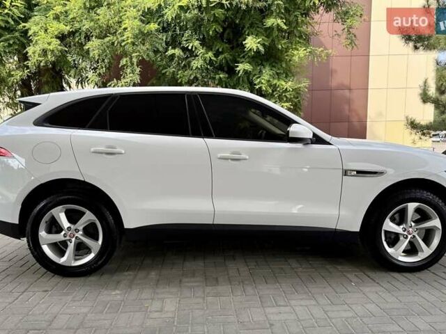 Ягуар Ф-Пейс 2018 у Дніпро (Дніпропетровську) на Automoto.ua Білий Ягуар Ф-Пейс, об'ємом двигуна 2 л та пробігом 140 тис. км за 21500 $, фото 12 на Automoto.ua