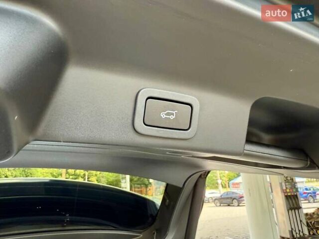 Ягуар Ф-Пейс 2018 у Дніпро (Дніпропетровську) на Automoto.ua Білий Ягуар Ф-Пейс, об'ємом двигуна 2 л та пробігом 140 тис. км за 21500 $, фото 27 на Automoto.ua