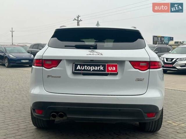 Белый Ягуар Ф-Пейс, объемом двигателя 2 л и пробегом 129 тыс. км за 25590 $, фото 9 на Automoto.ua