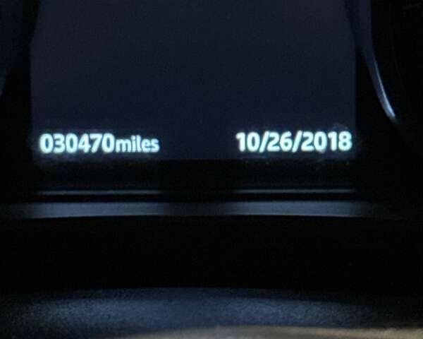 Белый Ягуар Ф-Пейс, объемом двигателя 2 л и пробегом 49 тыс. км за 27000 $, фото 20 на Automoto.ua