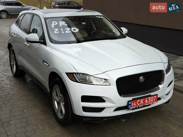 Білий Ягуар Ф-Пейс, об'ємом двигуна 2 л та пробігом 163 тис. км за 14000 $, фото 1 на Automoto.ua