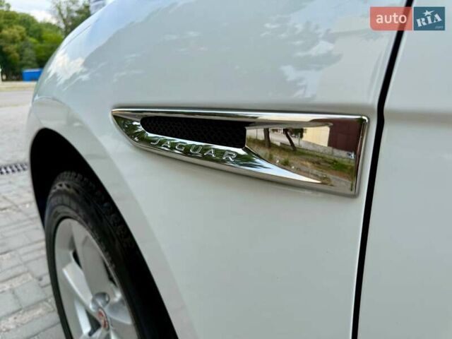 Ягуар Ф-Пейс 2018 у Дніпро (Дніпропетровську) на Automoto.ua Білий Ягуар Ф-Пейс, об'ємом двигуна 2 л та пробігом 140 тис. км за 21500 $, фото 18 на Automoto.ua