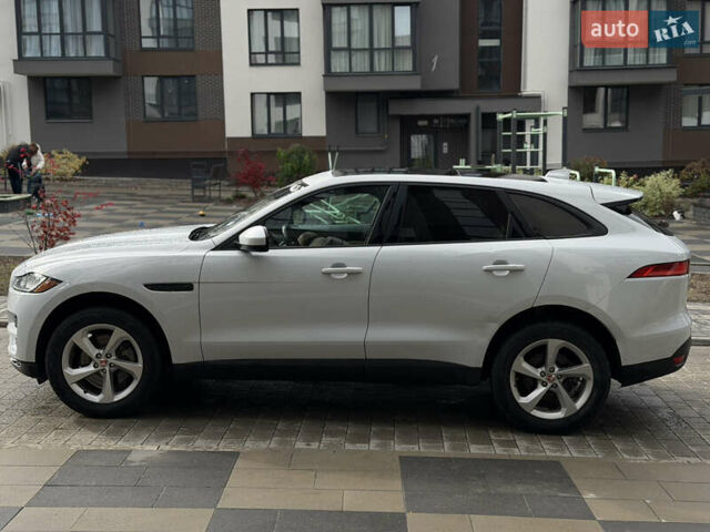 Білий Ягуар Ф-Пейс, об'ємом двигуна 2 л та пробігом 163 тис. км за 14000 $, фото 5 на Automoto.ua