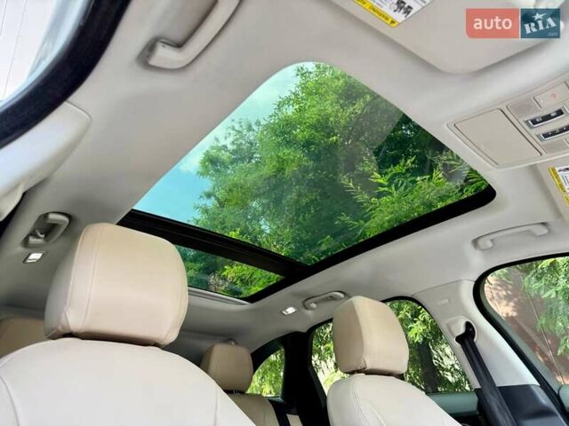 Ягуар Ф-Пейс 2018 у Дніпро (Дніпропетровську) на Automoto.ua Білий Ягуар Ф-Пейс, об'ємом двигуна 2 л та пробігом 140 тис. км за 21500 $, фото 36 на Automoto.ua