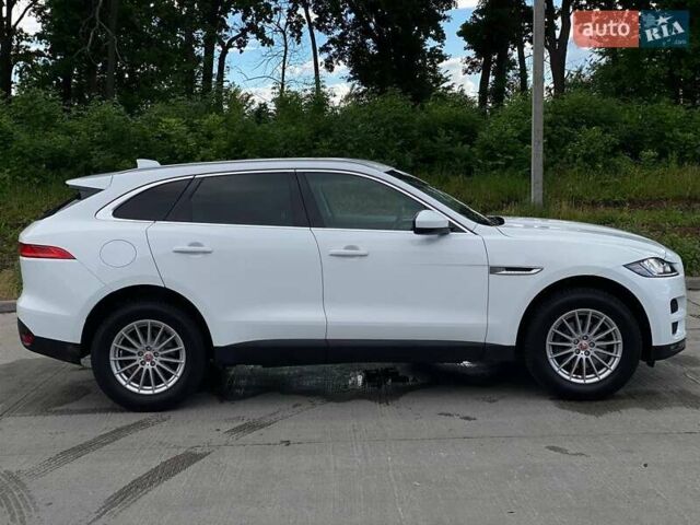 Ягуар Ф-Пейс 2018 у Києві на Automoto.ua Білий Ягуар Ф-Пейс, об'ємом двигуна 2 л та пробігом 121 тис. км за 23990 $, фото 13 на Automoto.ua
