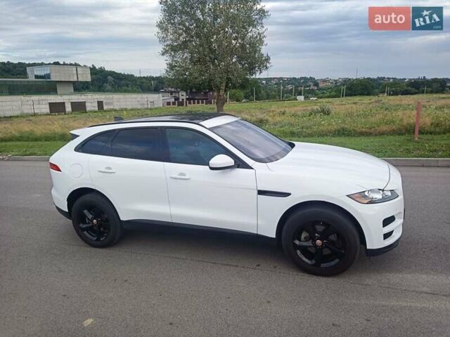 Білий Ягуар Ф-Пейс, об'ємом двигуна 2 л та пробігом 129 тис. км за 26200 $, фото 18 на Automoto.ua