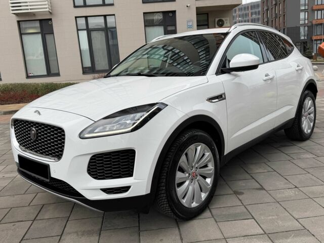 Белый Ягуар Ф-Пейс, объемом двигателя 2 л и пробегом 42 тыс. км за 27999 $, фото 11 на Automoto.ua