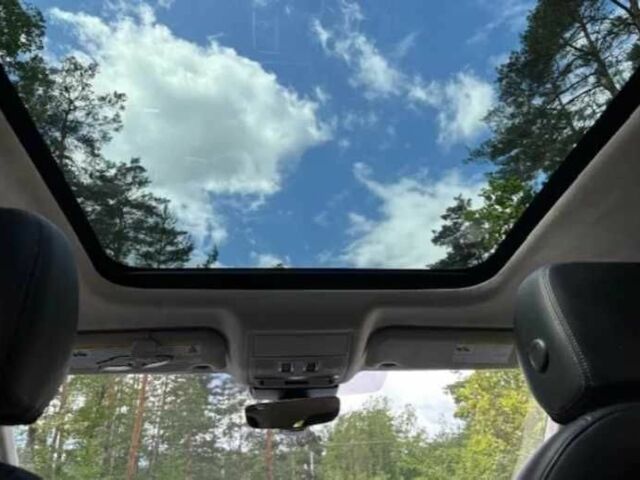 Белый Ягуар Ф-Пейс, объемом двигателя 3 л и пробегом 94 тыс. км за 18300 $, фото 9 на Automoto.ua