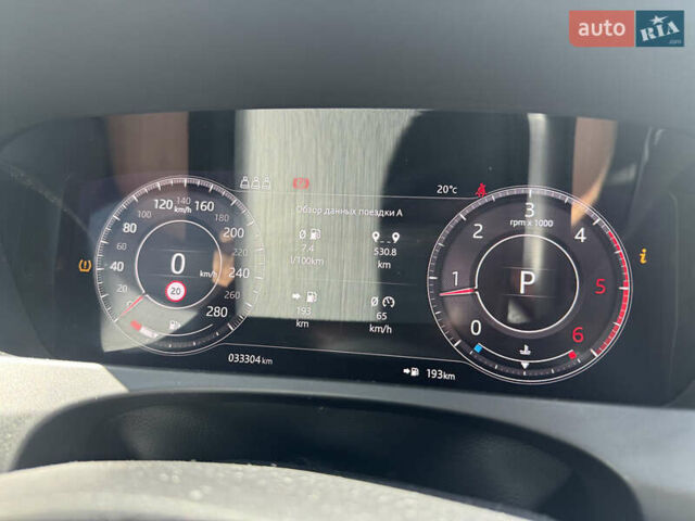 Белый Ягуар Ф-Пейс, объемом двигателя 2 л и пробегом 35 тыс. км за 35500 $, фото 17 на Automoto.ua