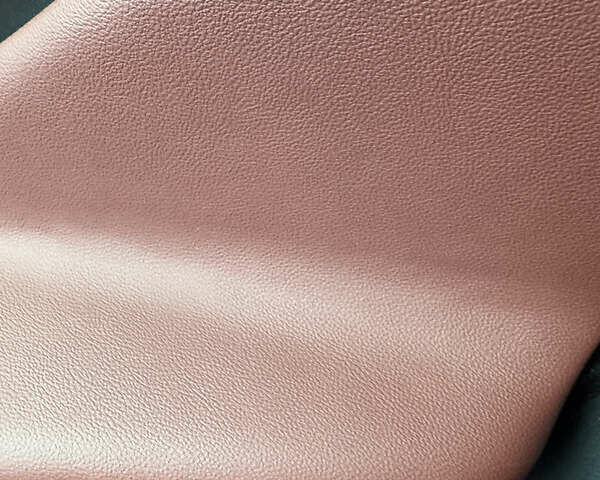 Белый Ягуар Ф-Пейс, объемом двигателя 2 л и пробегом 35 тыс. км за 35500 $, фото 22 на Automoto.ua