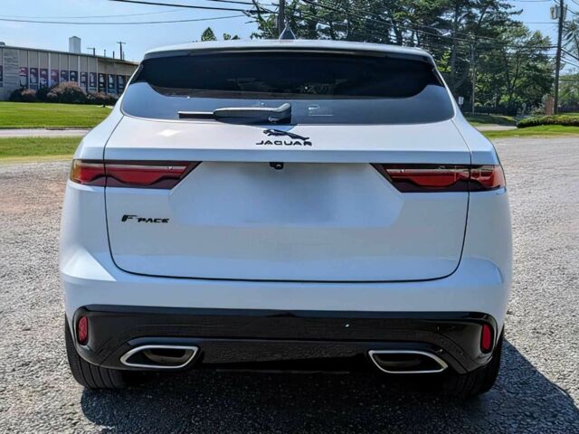 Білий Ягуар Ф-Пейс, об'ємом двигуна 3 л та пробігом 17 тис. км за 27800 $, фото 4 на Automoto.ua