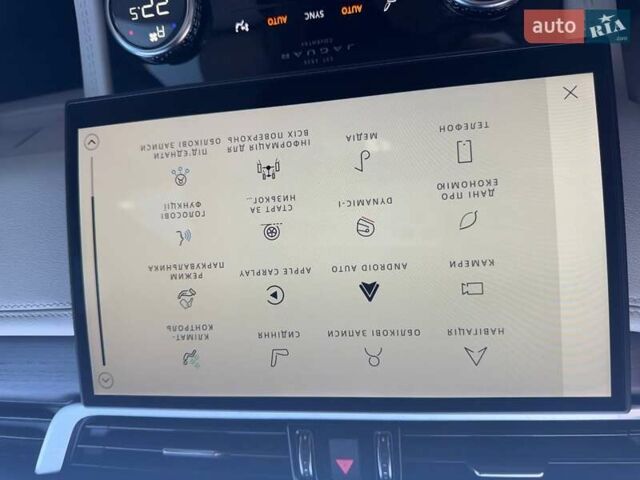 Белый Ягуар Ф-Пейс, объемом двигателя 3 л и пробегом 22 тыс. км за 36000 $, фото 20 на Automoto.ua