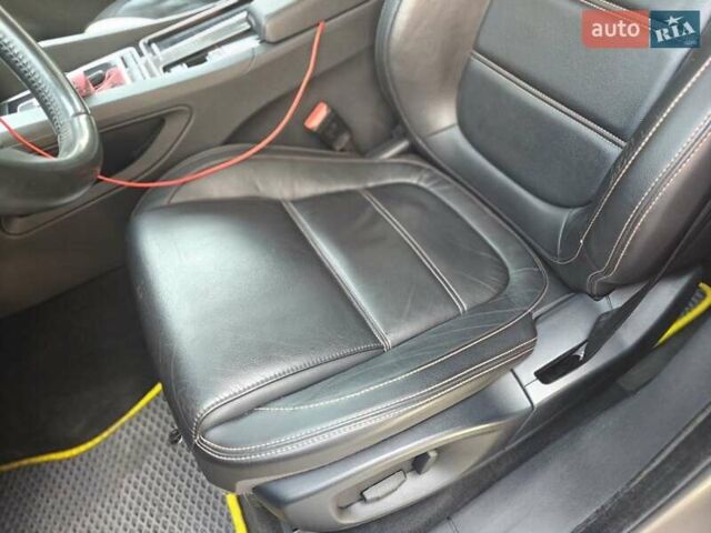 Бежевий Ягуар Ф-Пейс, об'ємом двигуна 2 л та пробігом 146 тис. км за 24900 $, фото 40 на Automoto.ua