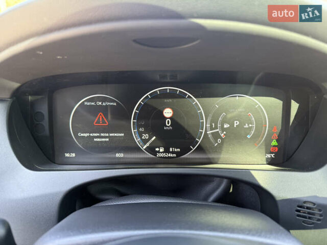 Черный Ягуар Ф-Пейс, объемом двигателя 2.99 л и пробегом 200 тыс. км за 27500 $, фото 35 на Automoto.ua