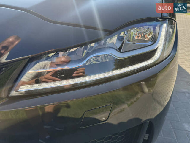 Черный Ягуар Ф-Пейс, объемом двигателя 2.99 л и пробегом 200 тыс. км за 27500 $, фото 26 на Automoto.ua