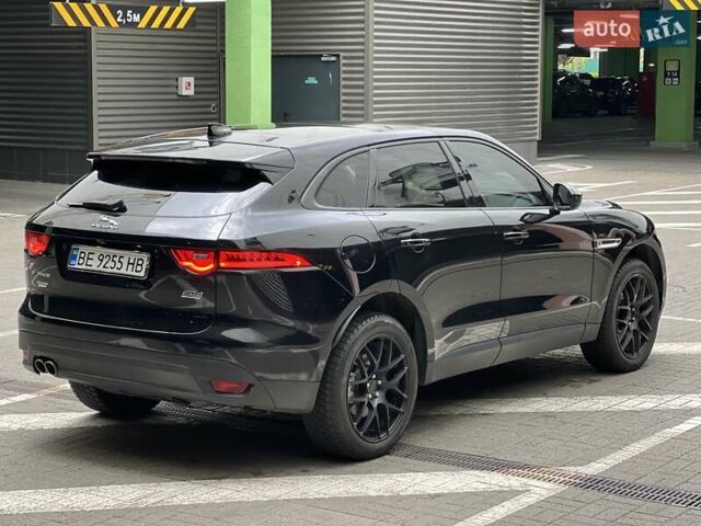 Черный Ягуар Ф-Пейс, объемом двигателя 2 л и пробегом 147 тыс. км за 19850 $, фото 9 на Automoto.ua
