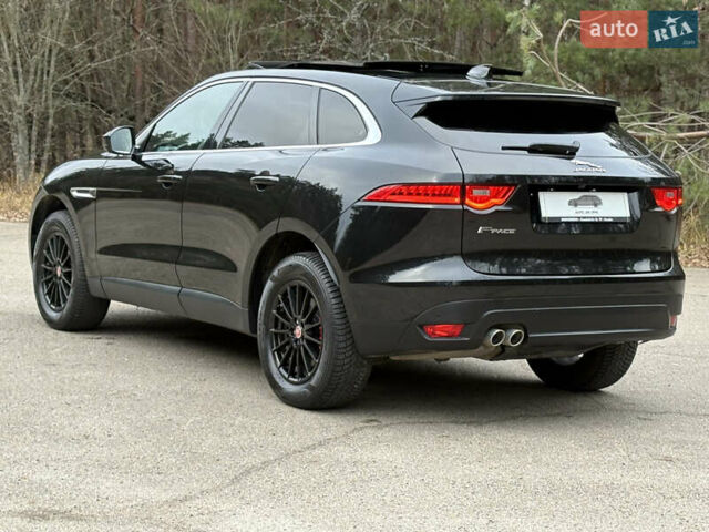 Черный Ягуар Ф-Пейс, объемом двигателя 2 л и пробегом 220 тыс. км за 22200 $, фото 20 на Automoto.ua