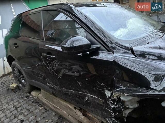 Чорний Ягуар Ф-Пейс, об'ємом двигуна 3 л та пробігом 80 тис. км за 12350 $, фото 7 на Automoto.ua