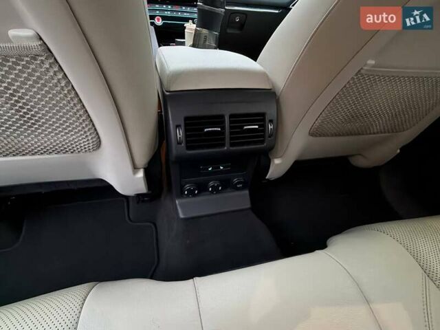 Чорний Ягуар Ф-Пейс, об'ємом двигуна 2 л та пробігом 150 тис. км за 24000 $, фото 1 на Automoto.ua