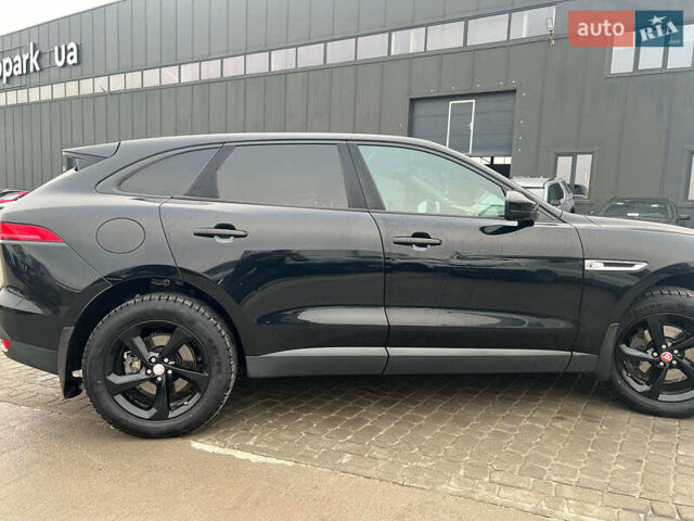 Чорний Ягуар Ф-Пейс, об'ємом двигуна 2 л та пробігом 153 тис. км за 24290 $, фото 9 на Automoto.ua