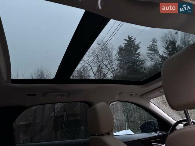 Чорний Ягуар Ф-Пейс, об'ємом двигуна 3 л та пробігом 80 тис. км за 12350 $, фото 11 на Automoto.ua