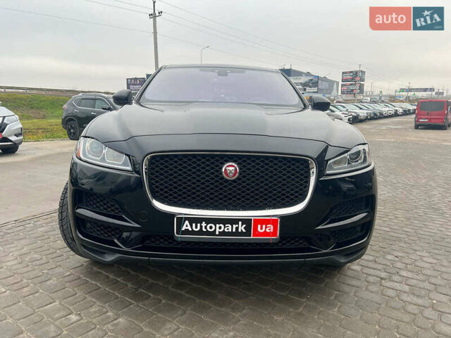 Чорний Ягуар Ф-Пейс, об'ємом двигуна 2 л та пробігом 153 тис. км за 24290 $, фото 13 на Automoto.ua