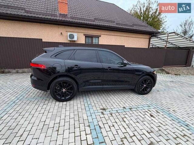 Чорний Ягуар Ф-Пейс, об'ємом двигуна 2 л та пробігом 150 тис. км за 24000 $, фото 7 на Automoto.ua