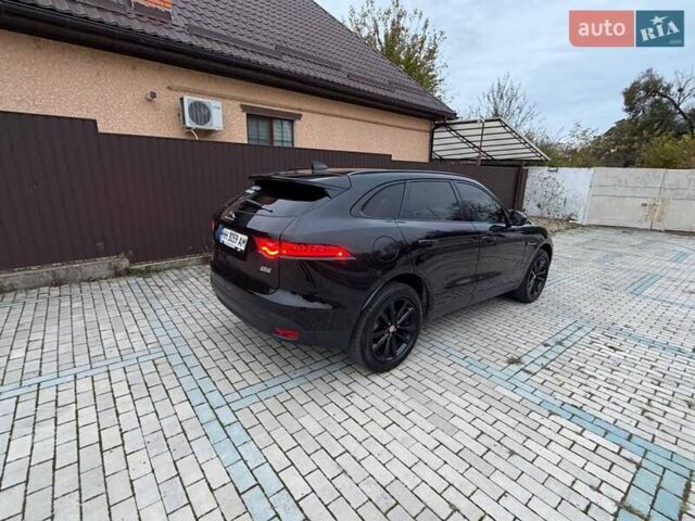 Чорний Ягуар Ф-Пейс, об'ємом двигуна 2 л та пробігом 150 тис. км за 24000 $, фото 6 на Automoto.ua