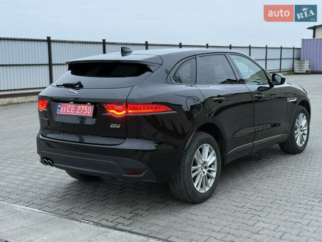 Черный Ягуар Ф-Пейс, объемом двигателя 2 л и пробегом 237 тыс. км за 17950 $, фото 5 на Automoto.ua