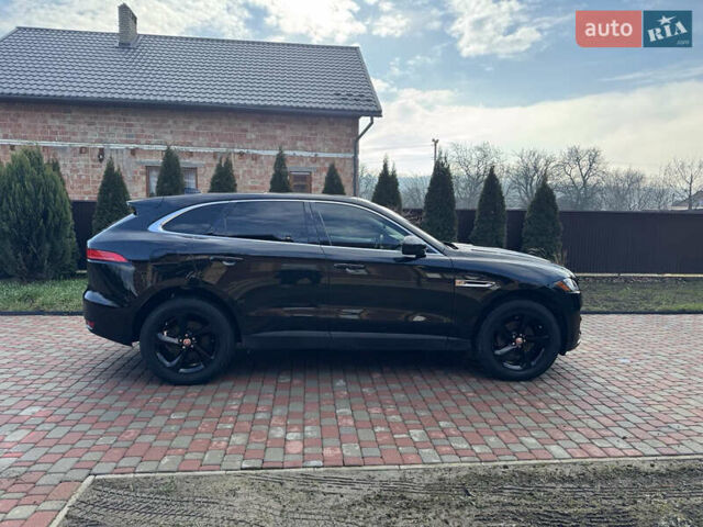 Черный Ягуар Ф-Пейс, объемом двигателя 2 л и пробегом 173 тыс. км за 22000 $, фото 5 на Automoto.ua