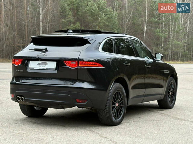 Черный Ягуар Ф-Пейс, объемом двигателя 2 л и пробегом 220 тыс. км за 22200 $, фото 22 на Automoto.ua