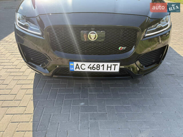 Черный Ягуар Ф-Пейс, объемом двигателя 2.99 л и пробегом 200 тыс. км за 27500 $, фото 25 на Automoto.ua