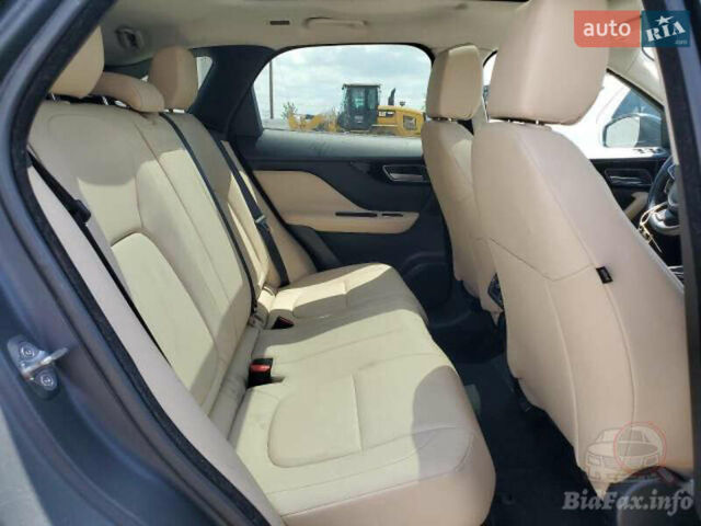 Ягуар Ф-Пейс 2016 у Хмельницькому на Automoto.ua Чорний Ягуар Ф-Пейс, об'ємом двигуна 2 л та пробігом 150 тис. км за 8500 $, фото 11 на Automoto.ua