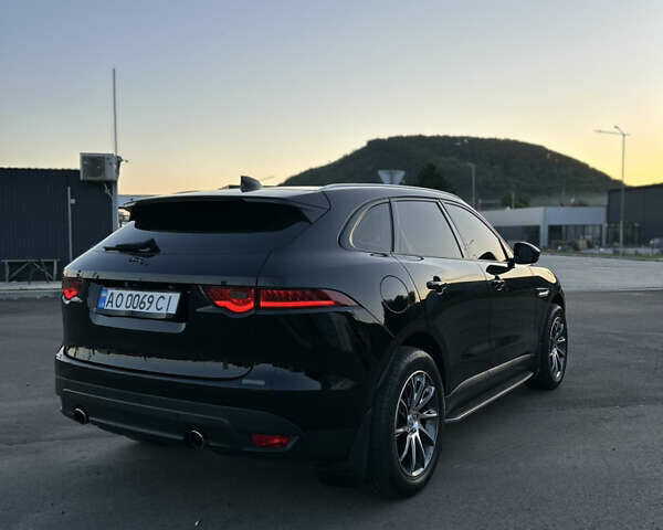 Чорний Ягуар Ф-Пейс, об'ємом двигуна 2.99 л та пробігом 157 тис. км за 30000 $, фото 4 на Automoto.ua