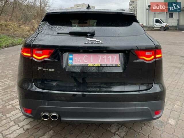 Черный Ягуар Ф-Пейс, объемом двигателя 2 л и пробегом 130 тыс. км за 22500 $, фото 5 на Automoto.ua