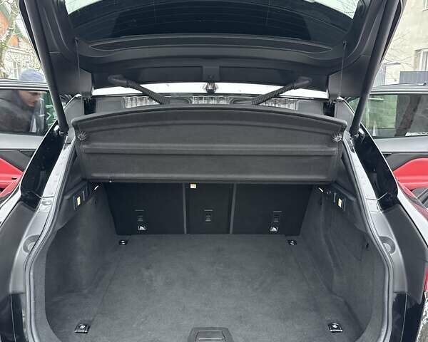 Чорний Ягуар Ф-Пейс, об'ємом двигуна 2 л та пробігом 123 тис. км за 23500 $, фото 33 на Automoto.ua