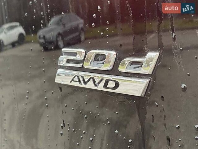 Черный Ягуар Ф-Пейс, объемом двигателя 2 л и пробегом 132 тыс. км за 25490 $, фото 2 на Automoto.ua