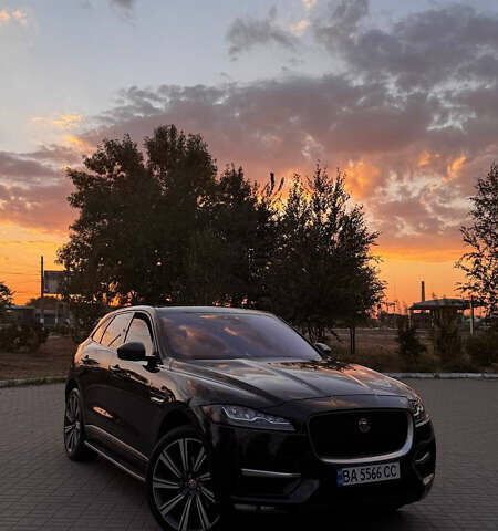 Чорний Ягуар Ф-Пейс, об'ємом двигуна 3 л та пробігом 100 тис. км за 24000 $, фото 6 на Automoto.ua