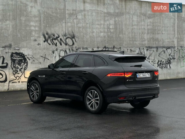 Черный Ягуар Ф-Пейс, объемом двигателя 2 л и пробегом 178 тыс. км за 19000 $, фото 6 на Automoto.ua