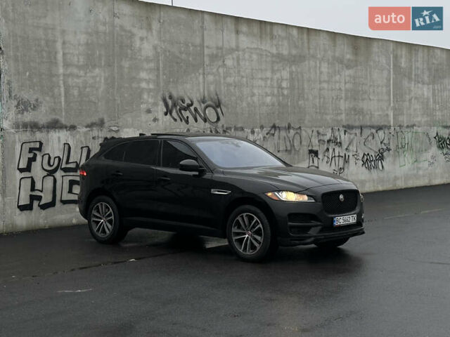 Черный Ягуар Ф-Пейс, объемом двигателя 2 л и пробегом 178 тыс. км за 19000 $, фото 2 на Automoto.ua